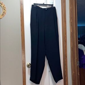 August Max Black Trousers 24W NWOT